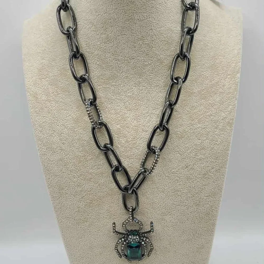Betsey Johnson Chunky Black Spider Necklace with Green Crystal NWT!  HALLOWEEN